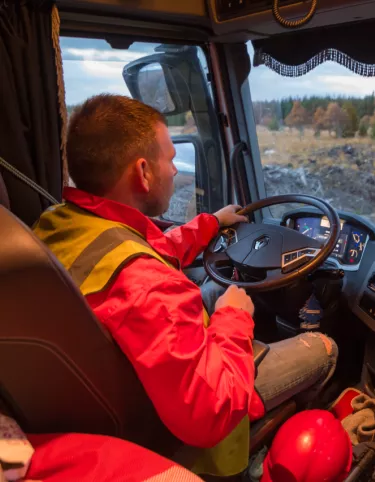 RENAULT TRUCKS T - SCOTLAND - EM&T RAPSON